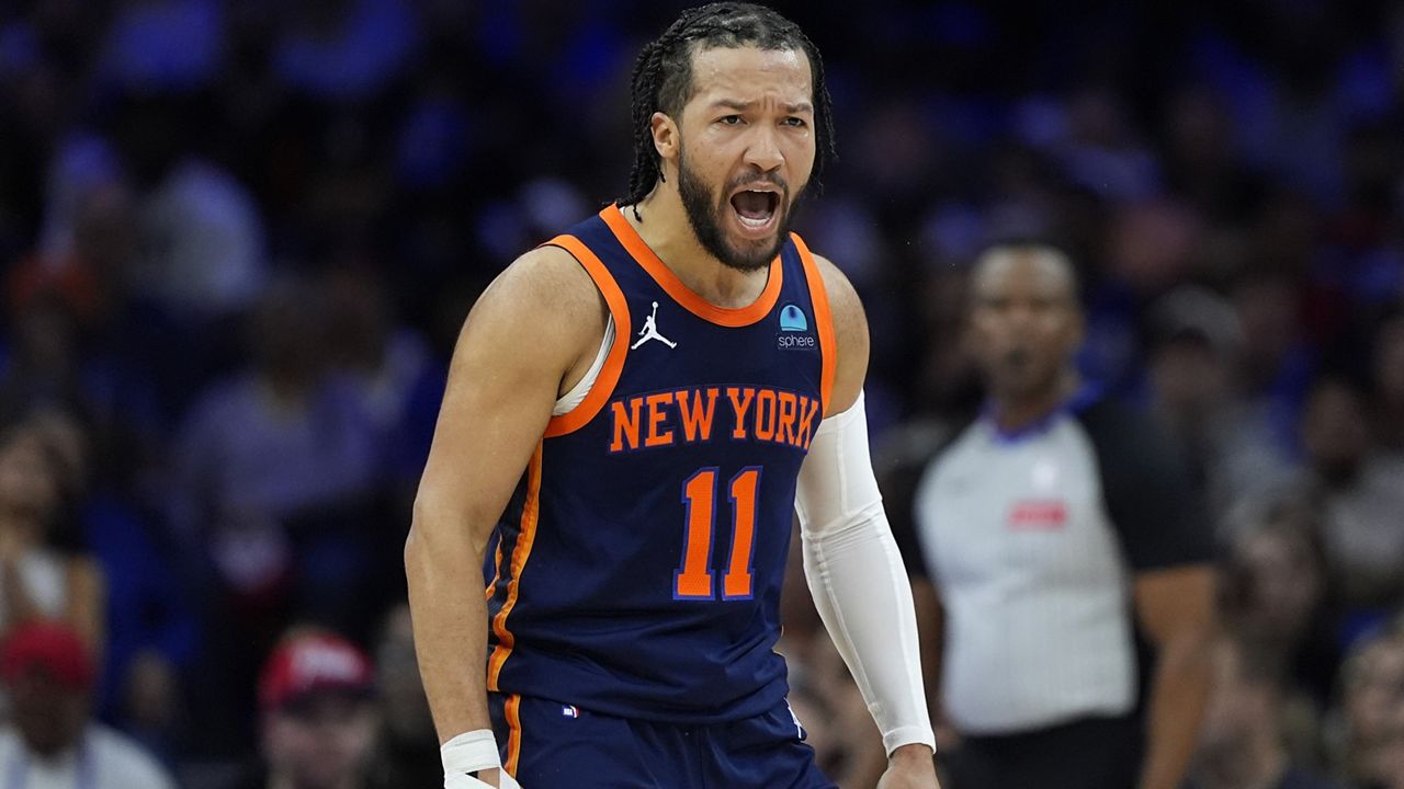 Brunson scores career playoff-high 47 points, leads Knicks over 76ers