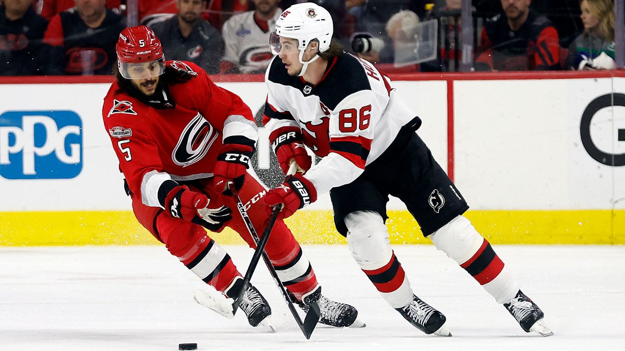 Carolina Hurricanes Set to Face Off Against the New Jersey Devils