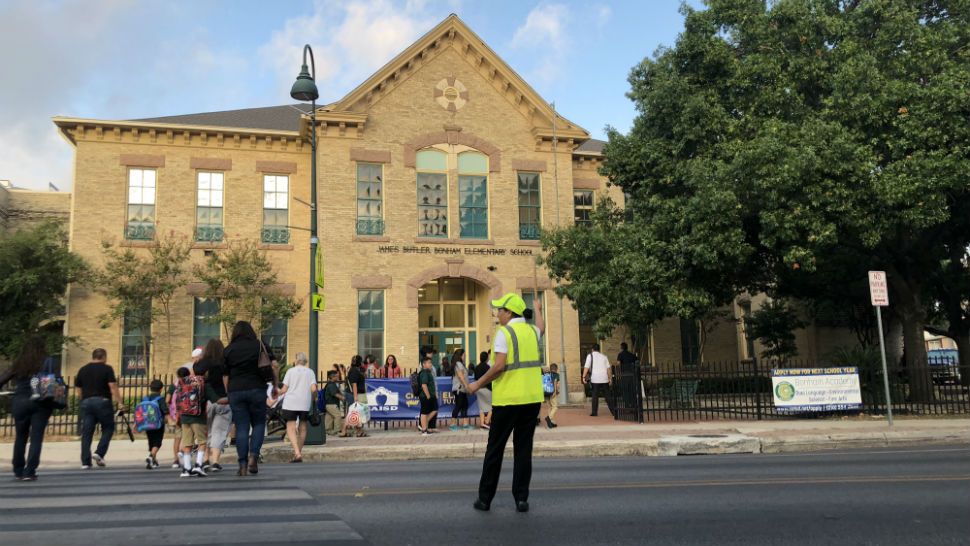 Elementary School Celebrates 130 Years