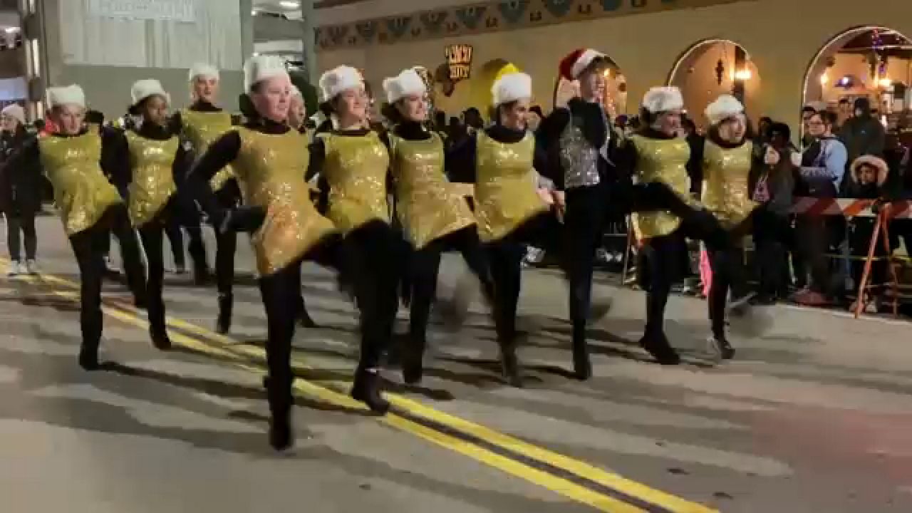 Jamestown holds annual Christmas parade