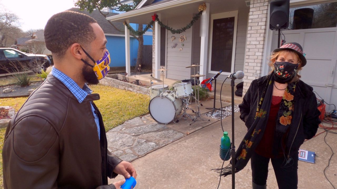 Jordan Hicks at the Driveway Jazz Concert in Austin, Texas (photo credit: Dustin Svehlak)