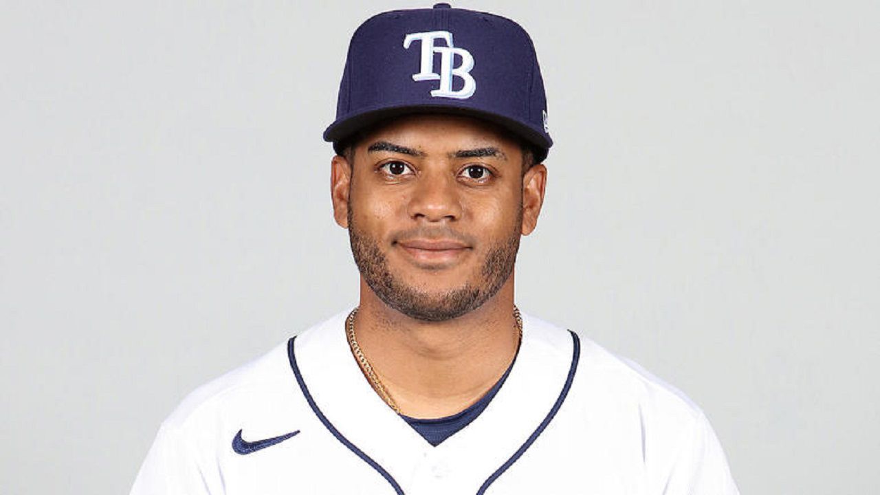 Rays bullpen catcher Ramirez dies at 28