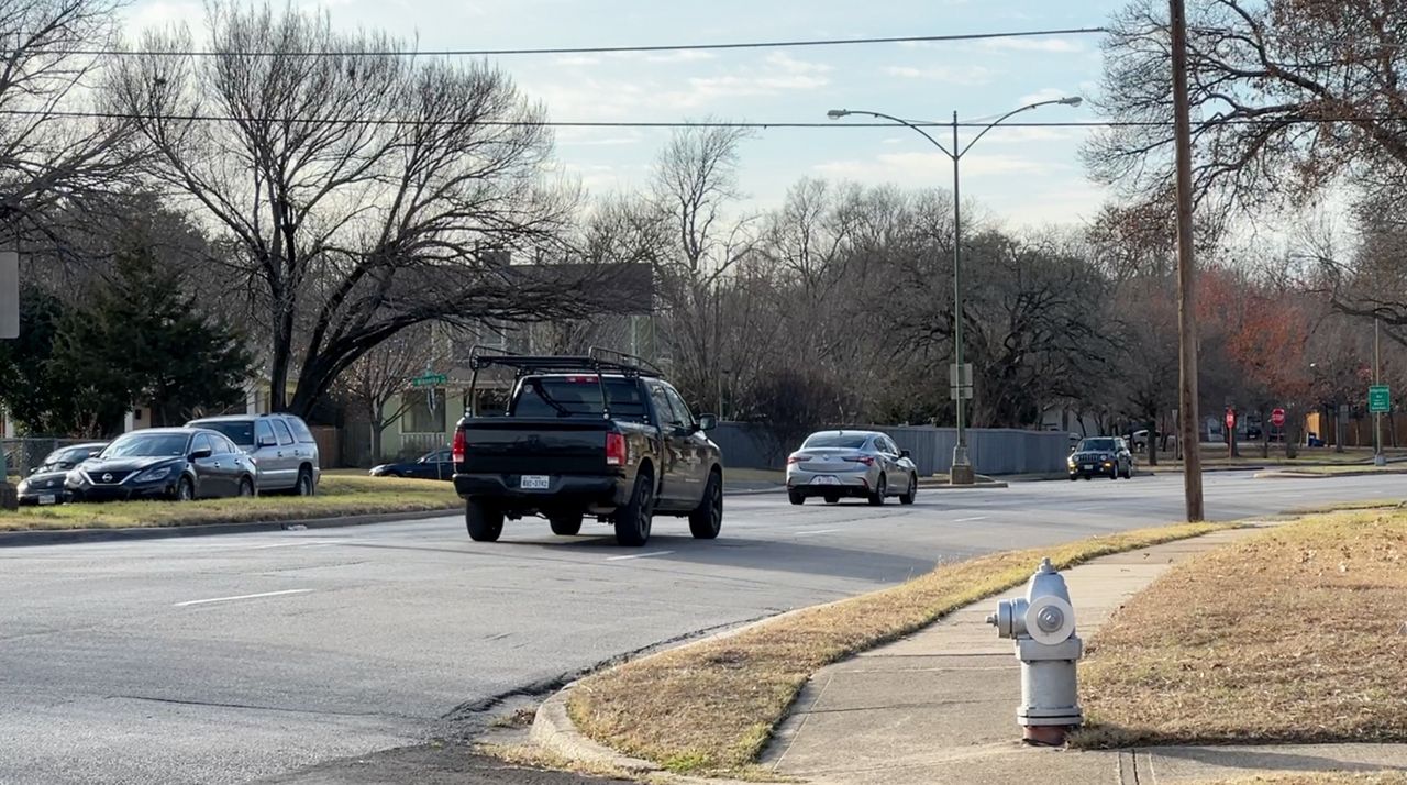 Jefferson Boulevard in North Oak Cliff. (Spectrum News 1/Stacy Rickard)