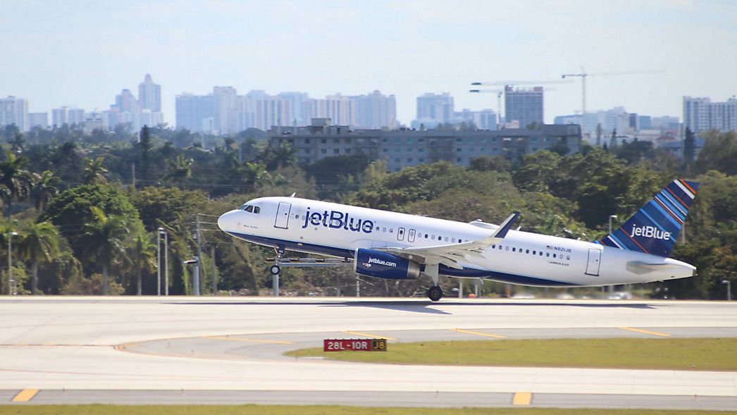 A JetBlue plane departs Fort Lauderdale-Hollywood International Airport (Greg Angel | Spectrum News)