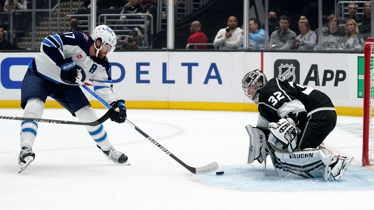 Jonathan Quick Opens Up About Playing Future - NHL Trade Rumors