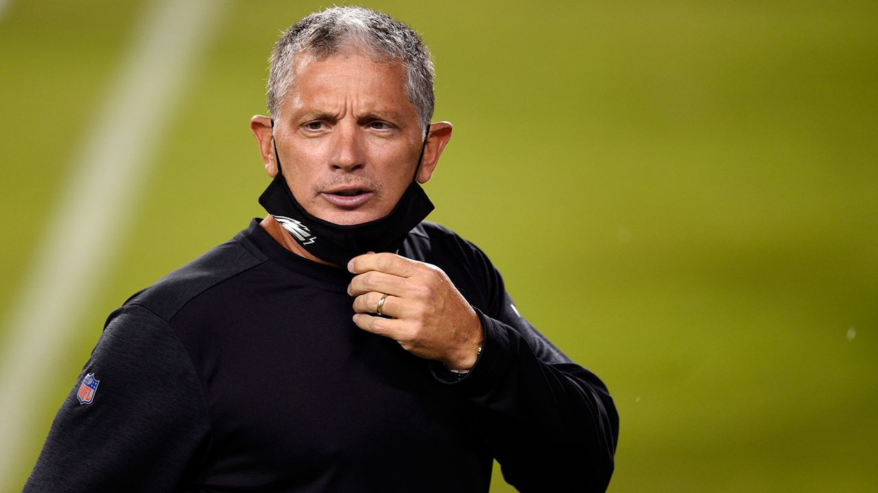 Philadelphia Eagles' Jim Schwartz walks the field before an NFL football game against the New York Giants in Philadelphia, Thursday, Oct. 22, 2020. (AP Photo/Derik Hamilton)