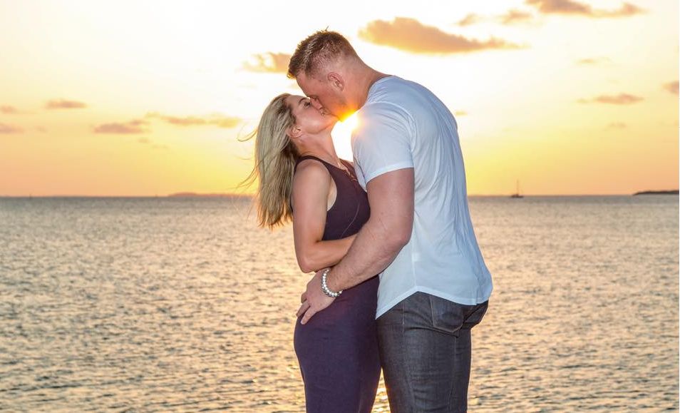 JJ Watt wears girlfriend Kealia Ohai's soccer jersey at game