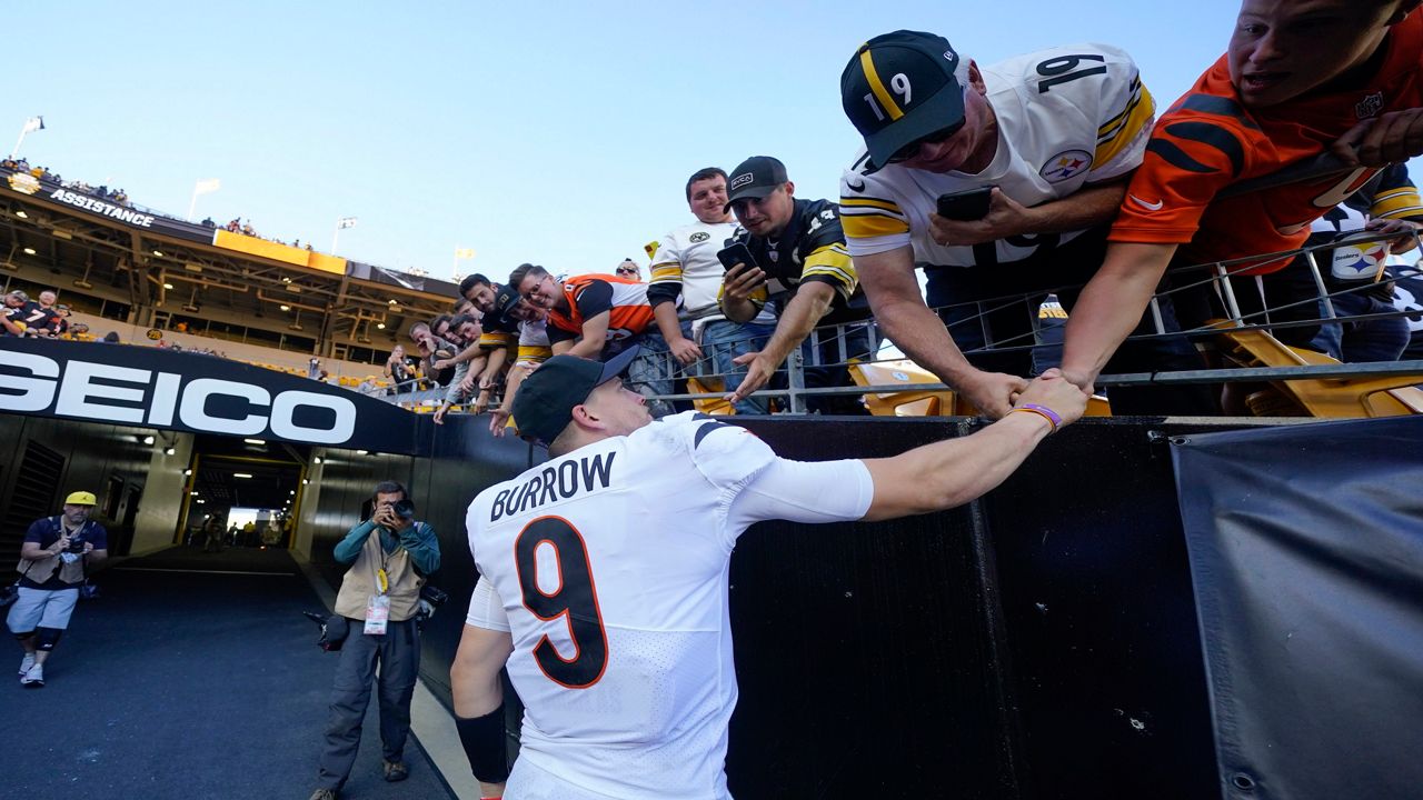 Joe Burrow shakes hands with fans