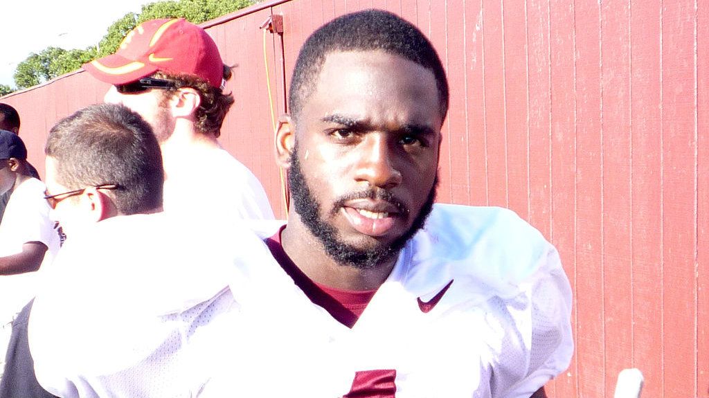 Former Usc Nfl Player Joe Mcknight Killed In Road Rage Shooting