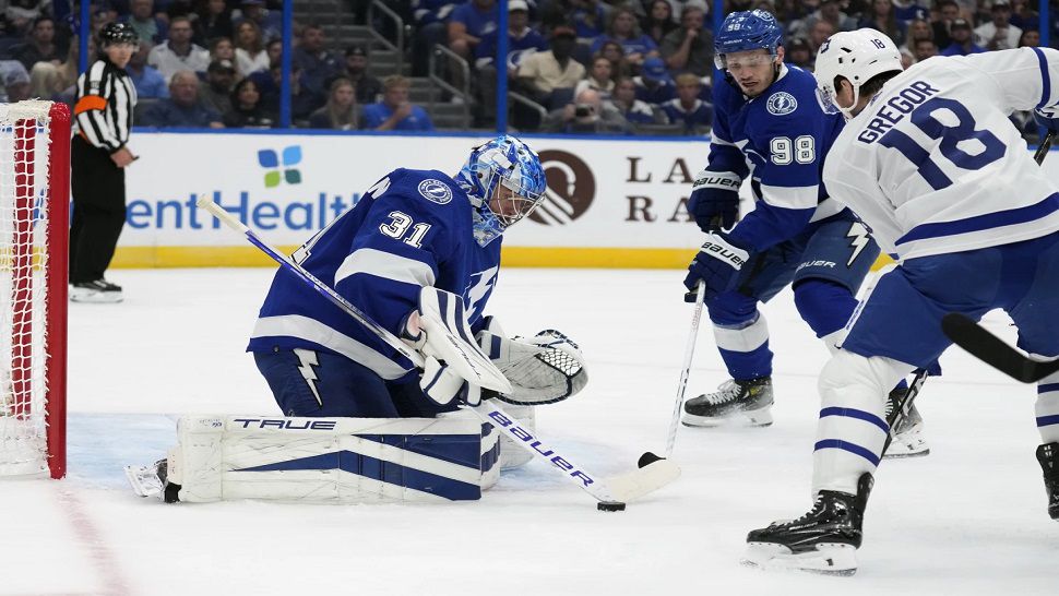 Lightning end road skid with solid win over Devils - The Rink Live
