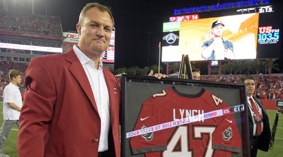 john lynch bucs jersey