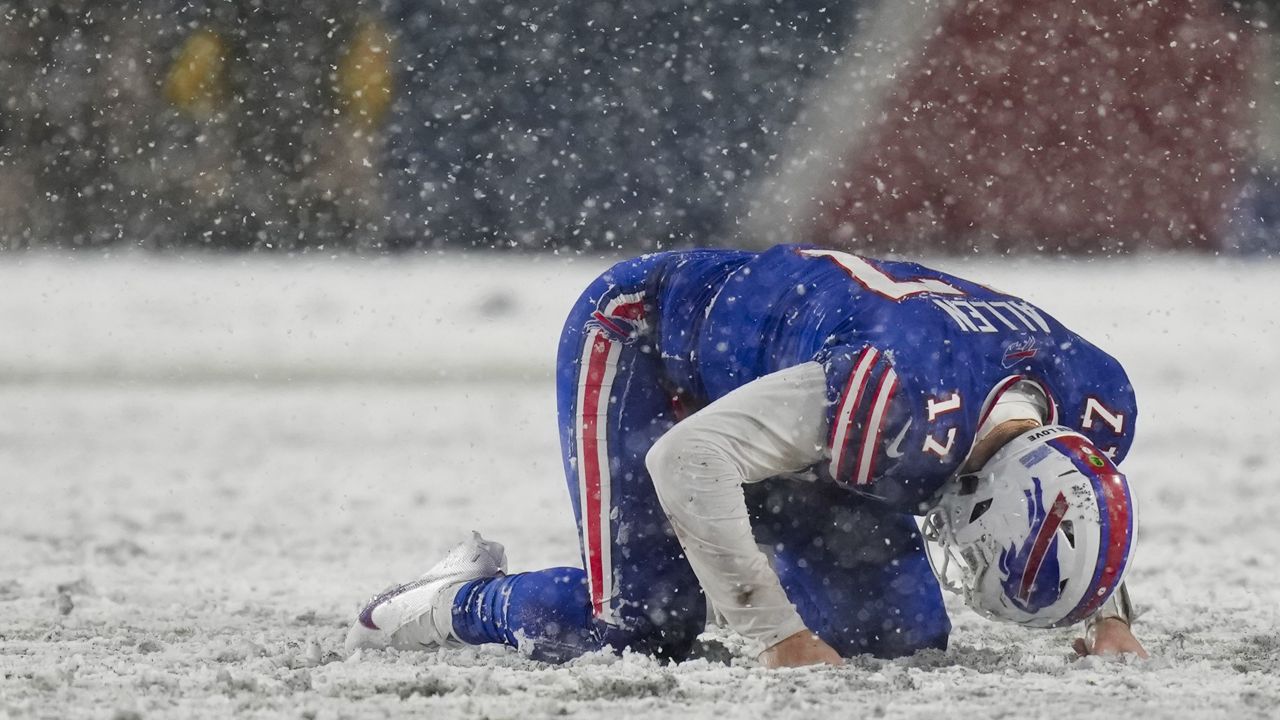 Bills playoff run ends, fall 27-10 to Bengals