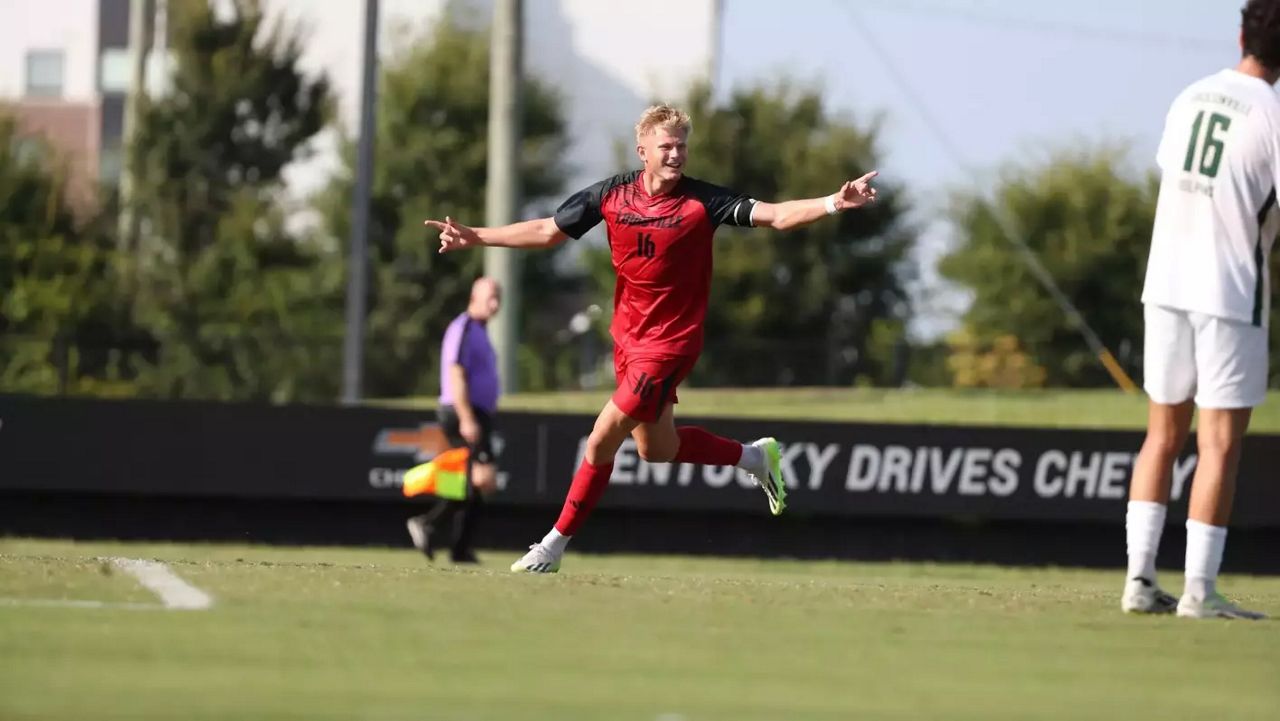 Louisville men's soccer flies high in season opener