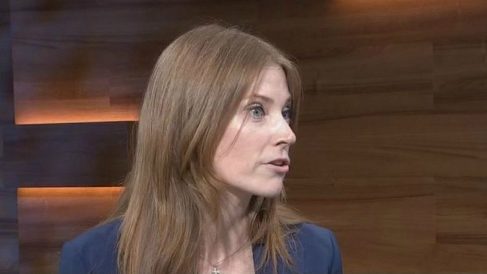 Julie Oliver Trying to Unseat Roger Williams Again