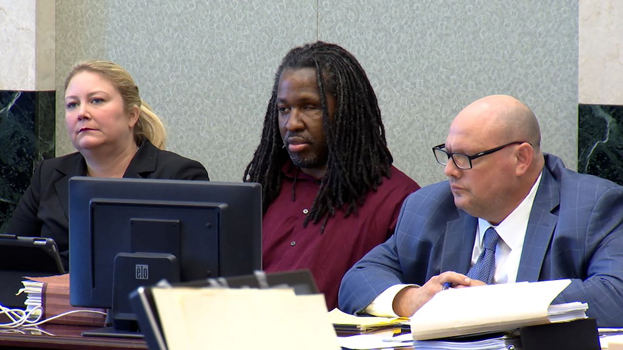 Jury Seated in Markeith Loyd's 1st Murder Trial