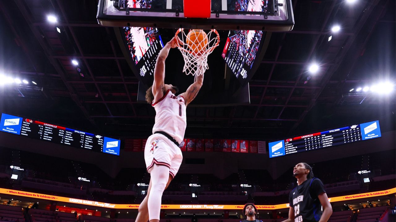 Louisville men's basketball thumps Spalding 99-54 in final exhibition