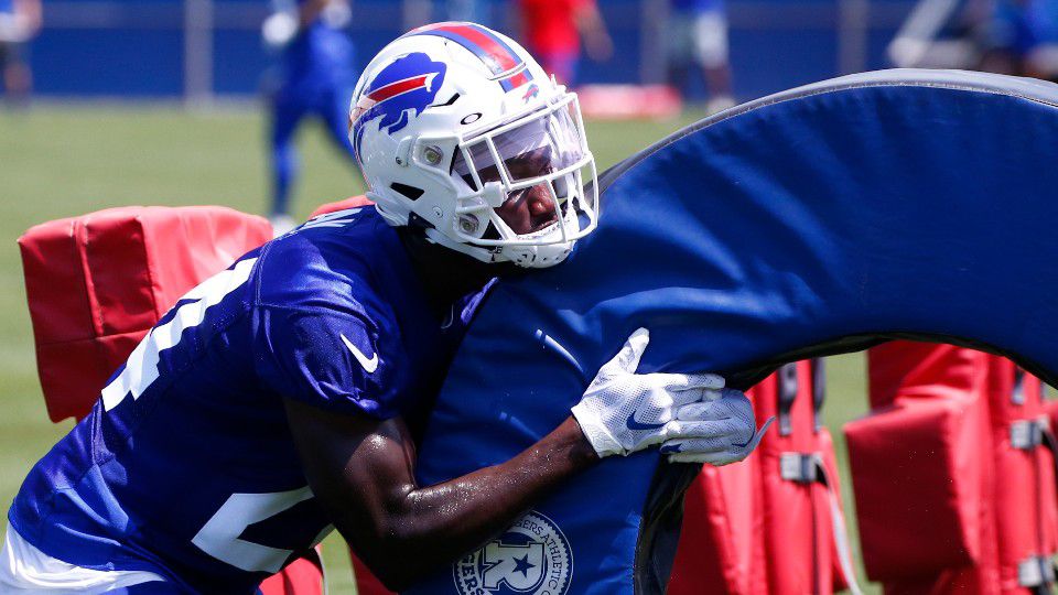 Buffalo Bills cornerback Kaiir Elam runs on the field during the