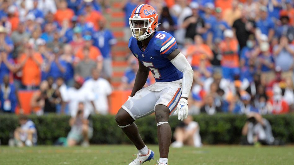 Buffalo Bills cornerback Kaiir Elam runs on the field during the