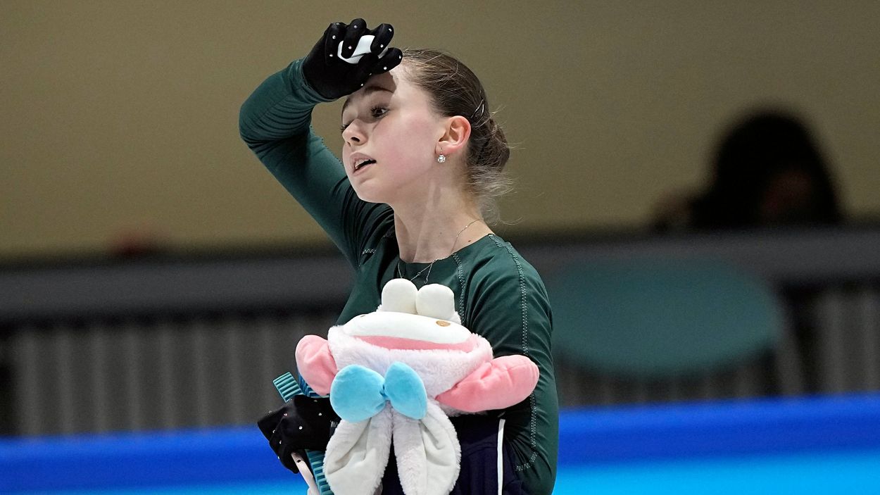 камила валиева фигурное катание 2022. поддержка валиевой. камила валиева фигуристка. поддержка валиевой. камила валиева.