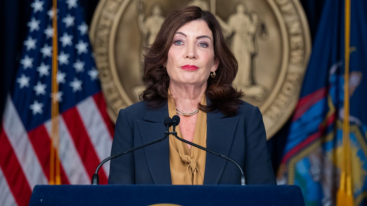 Gov. Kathy Hochul Offers Compromise On Non-competes