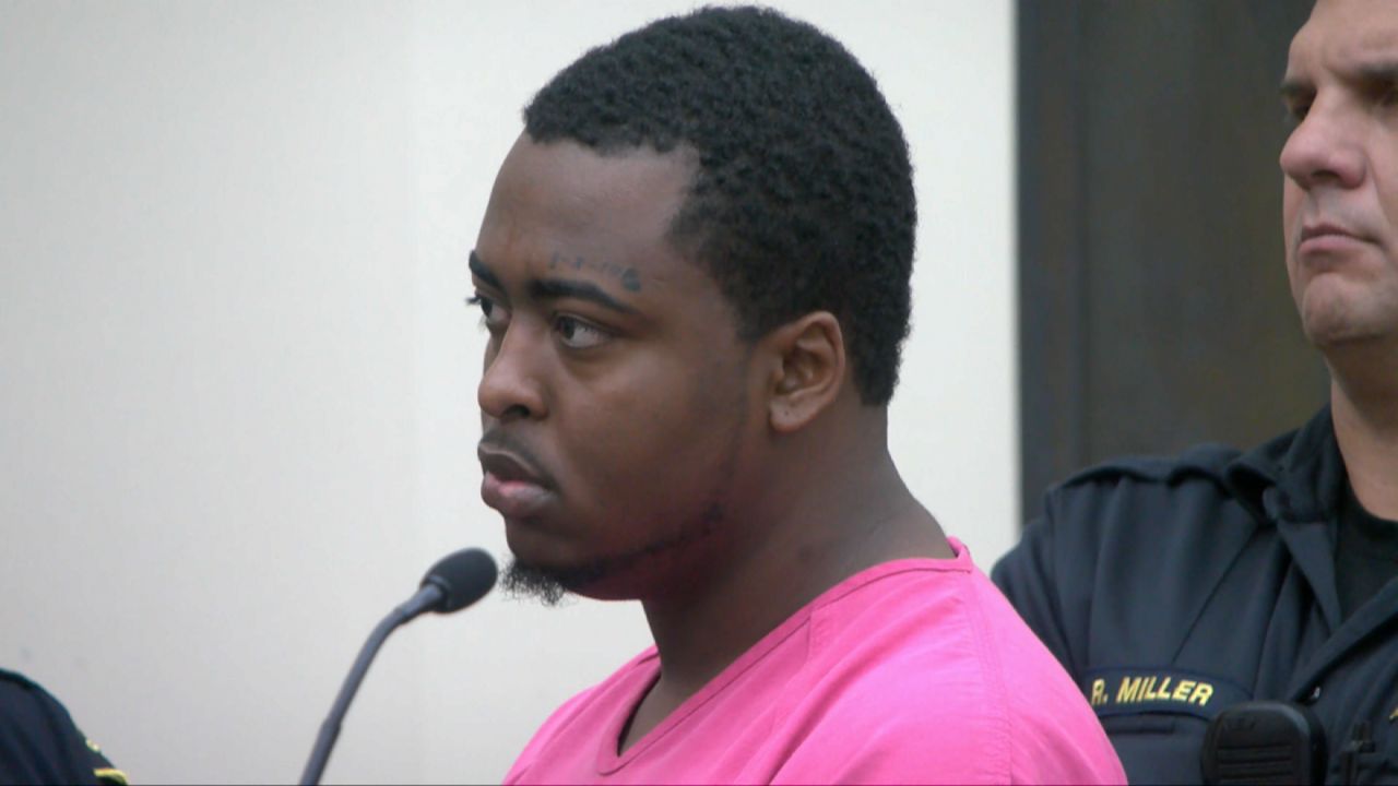 Shooting suspect Kelvin Vickers indicted on 8 charges