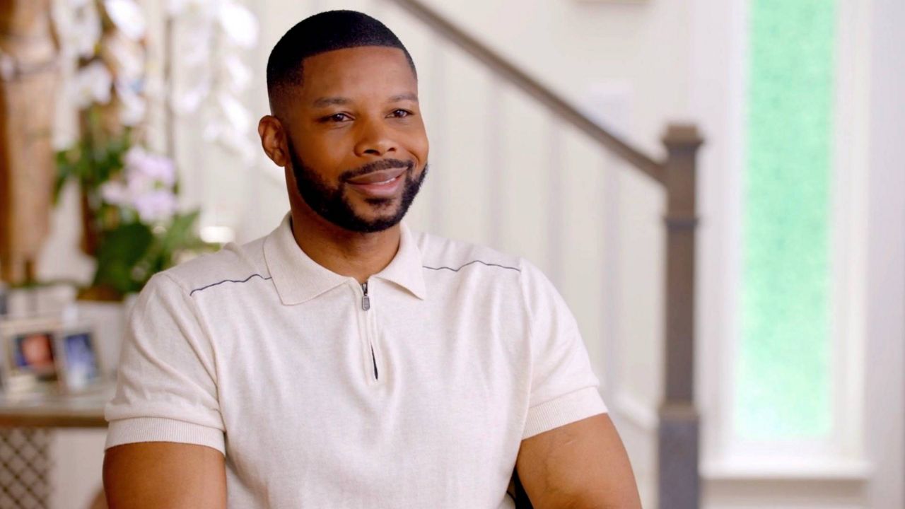 How psychedelic drugs helped former NFL star Kerry Rhodes