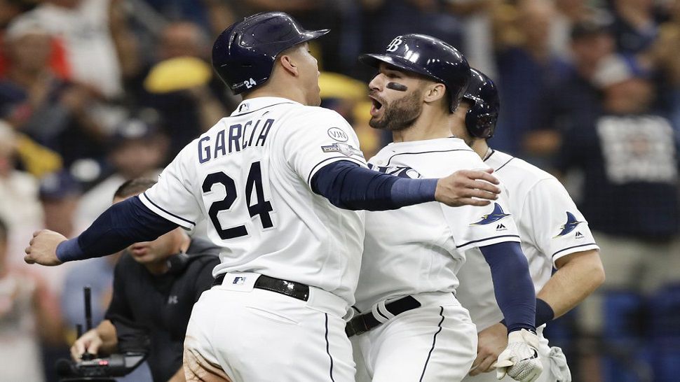 Charlie Morton, Rays top Astros in Game 7 to reach World Series