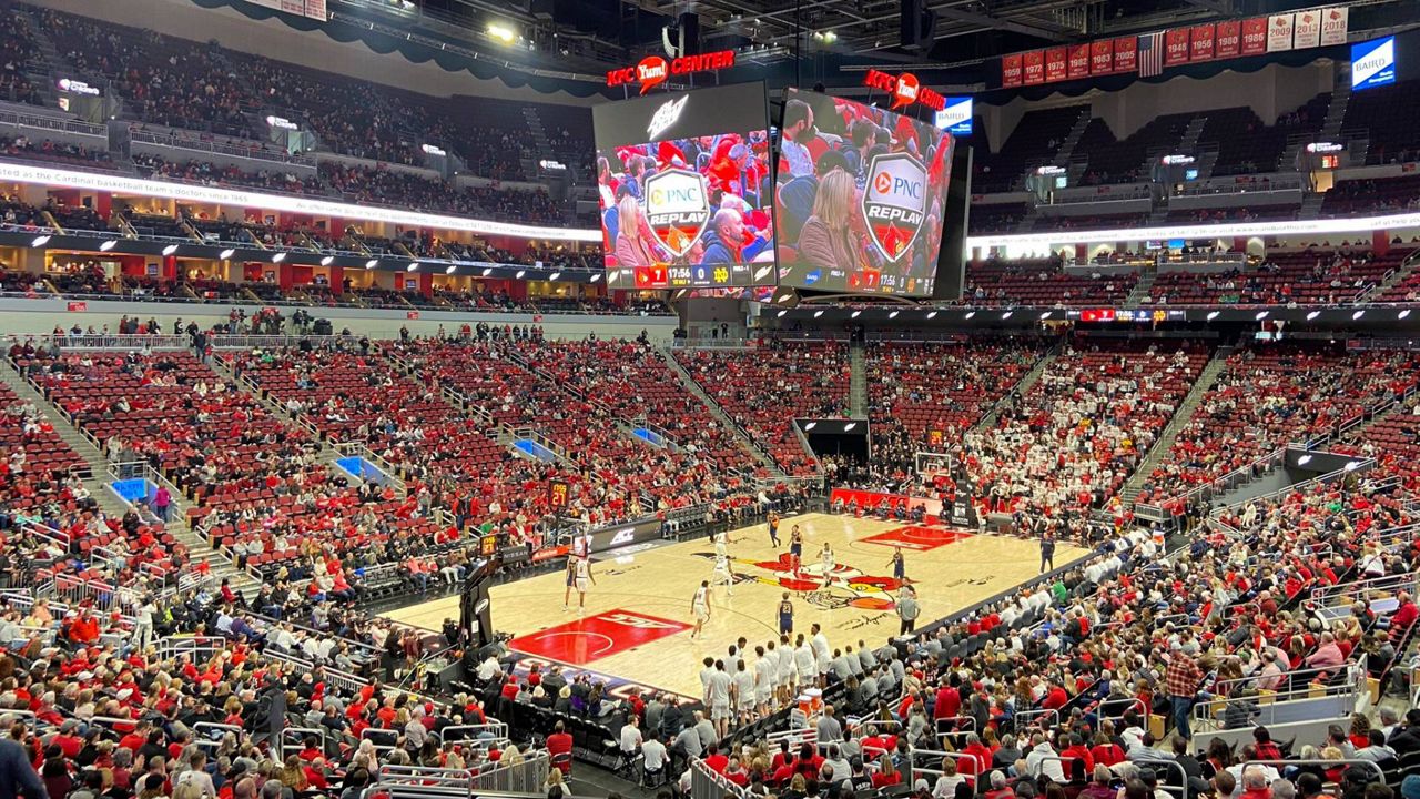 Louisville Unveils New Court Design at KFC Yum! Center - University of  Louisville Athletics