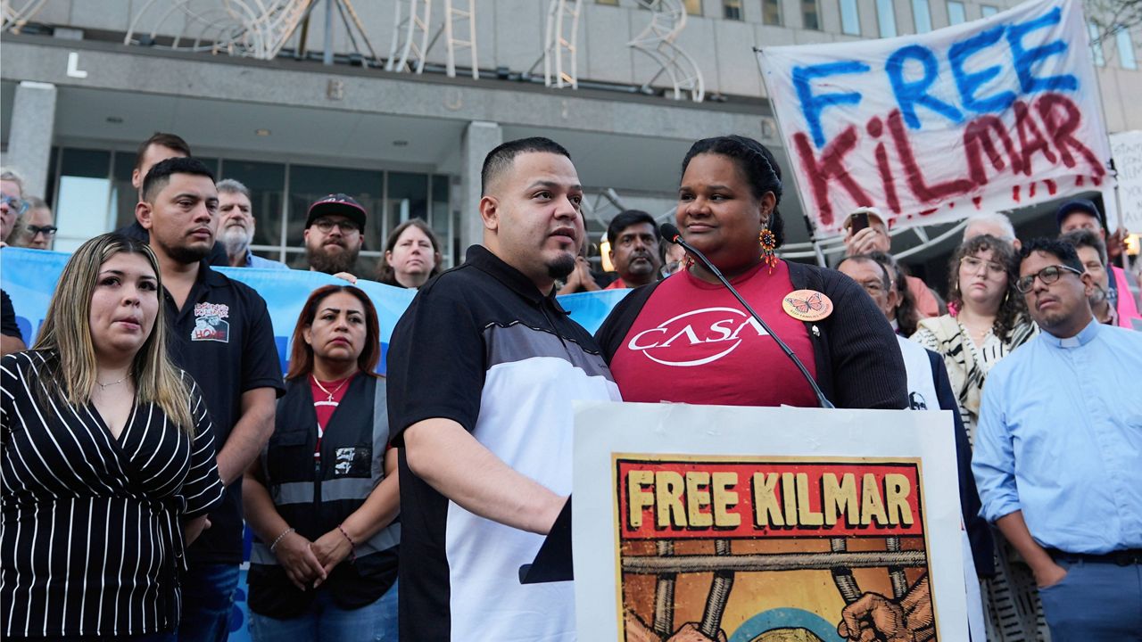 Səhv deportasiyadan sonra ABŞ Kilmar Abrego Qarsiyanı Liberiyaya yollamaq istəyir