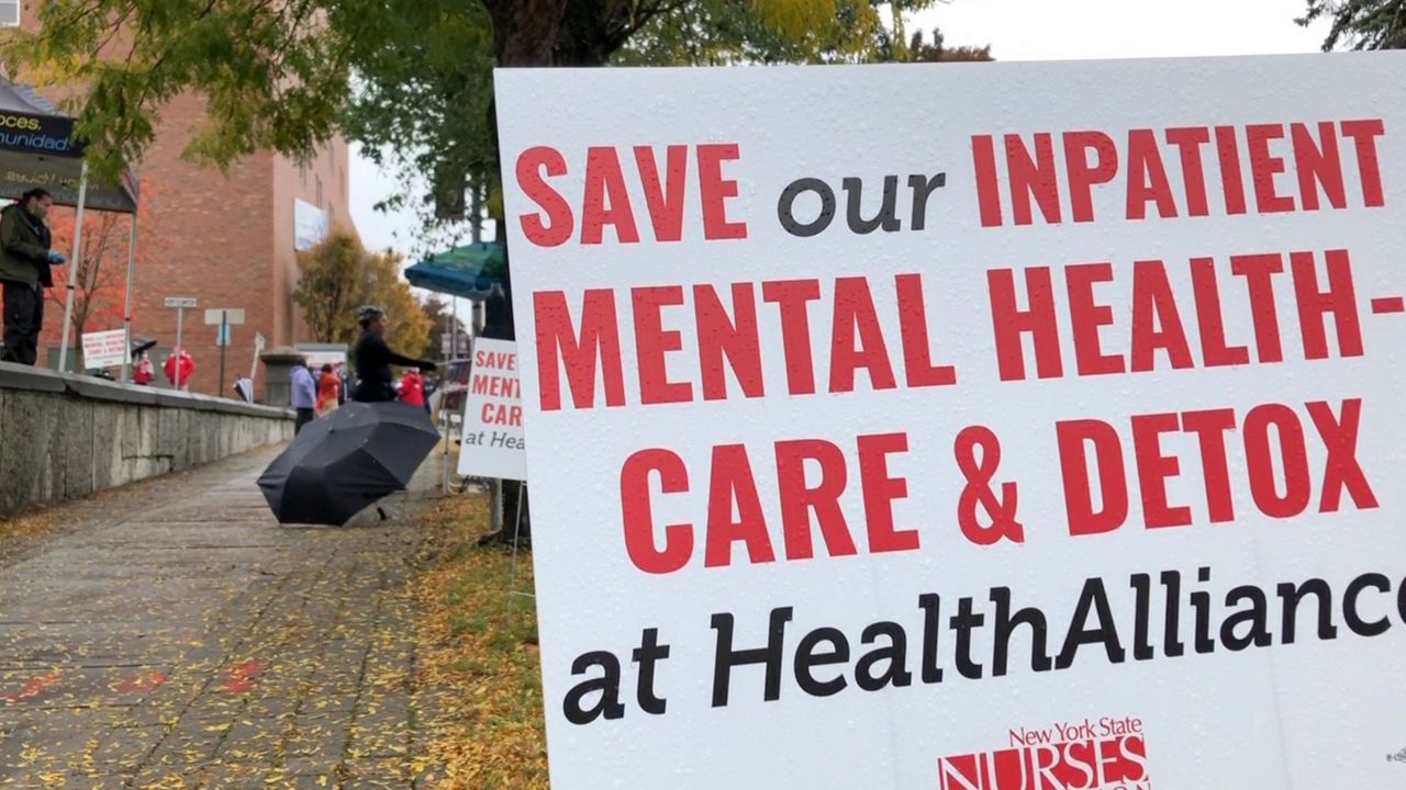 Kingston Nurses Want Mental Health Services Back in Hospital