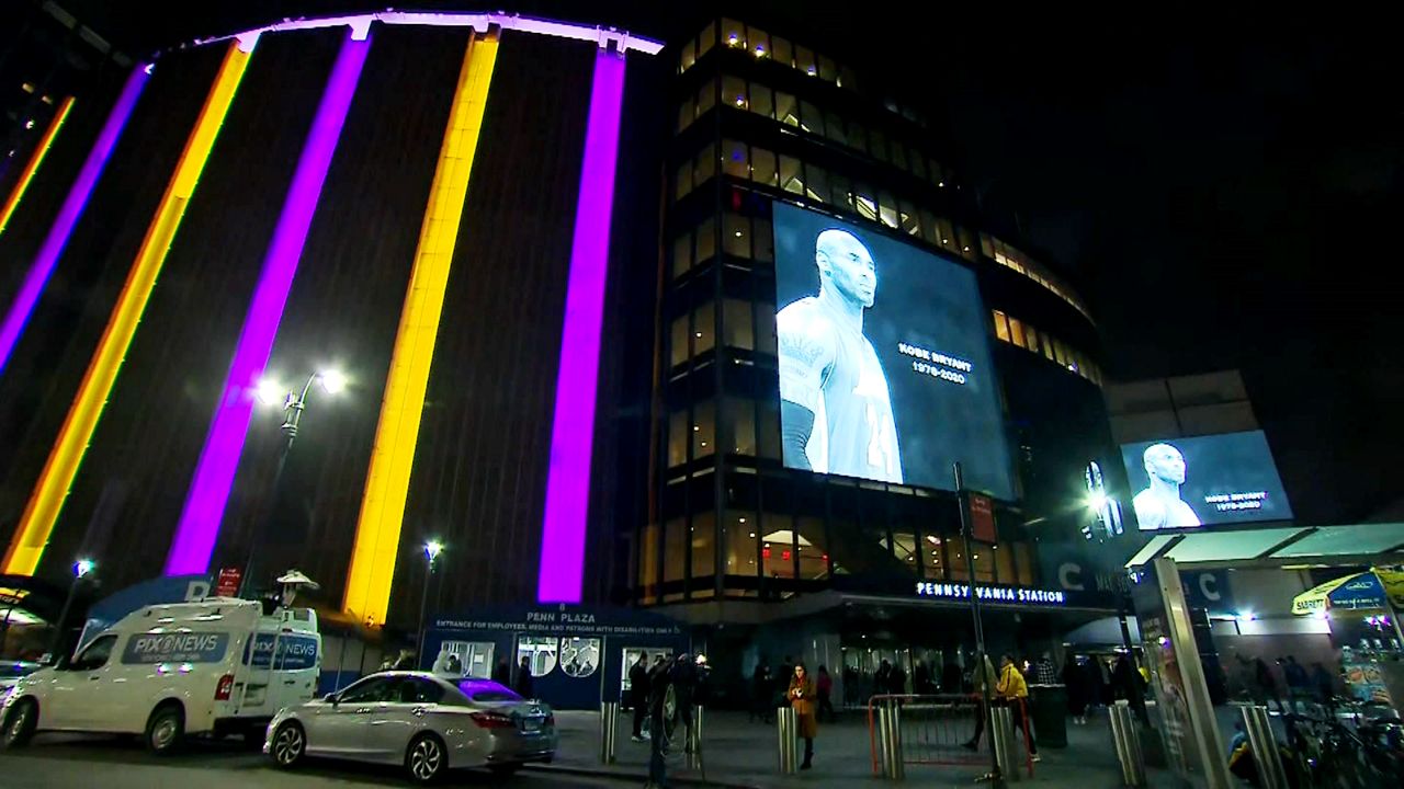 New York Fans Pay Tribute To Kobe Bryant