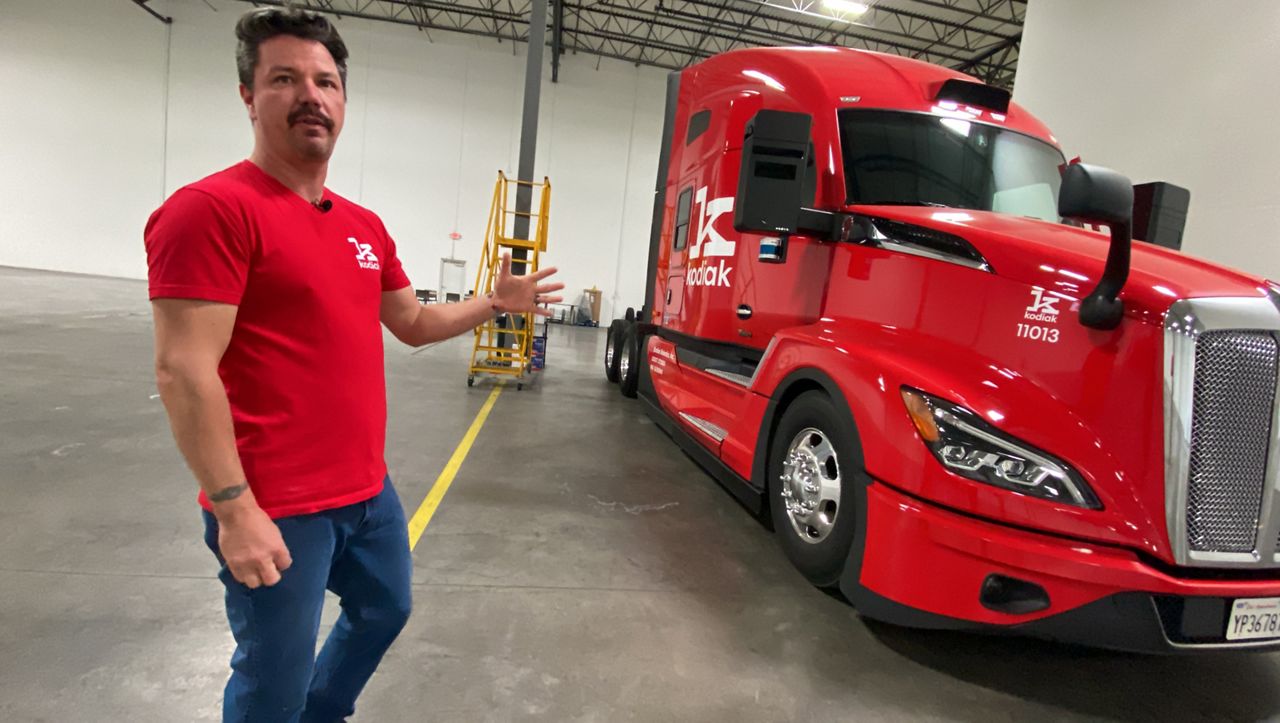 Selfdriving tractor trailers will soon be on Texas roads