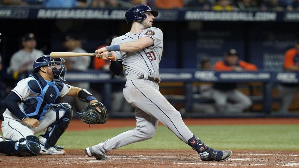Astros sweep struggling Rays, 5-2