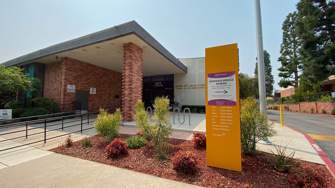 Leland R. Weaver Library – LA County Library