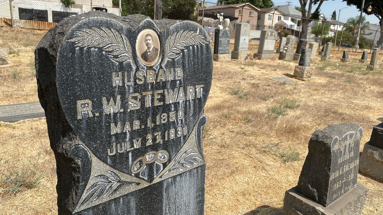 The grave of Robert Stewart, LAPD's first Black police officer. (Spectrum News/David Mendez)