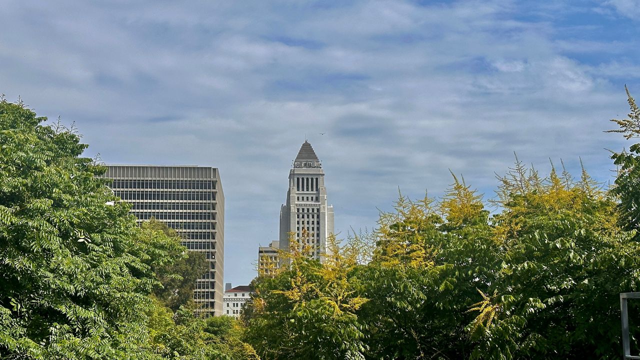 LA City Hall (Spectrum News/Cambri Guest)