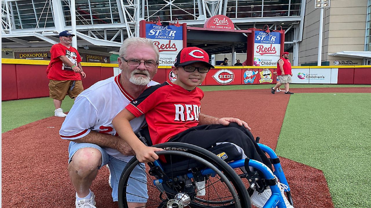 Union workers celebrate Labor Day at Cincinnati Reds stadium