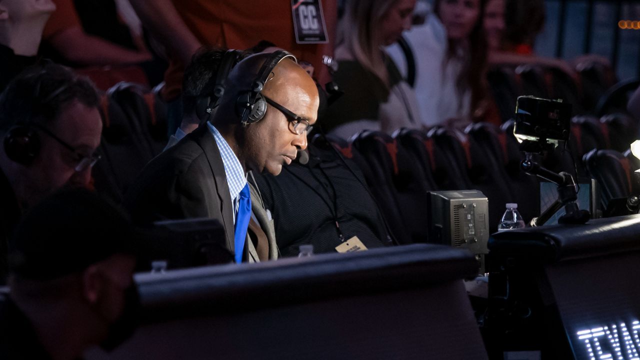 Former NBA player and executive Lance Blanks, 56, dies