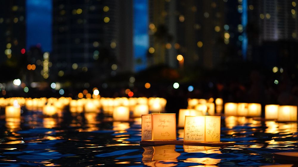 Shinnyo Lantern Floating Hawaii returns to an in-person event this year at Ala Moana Beach. (Photo courtesy of Shinnyo-en)