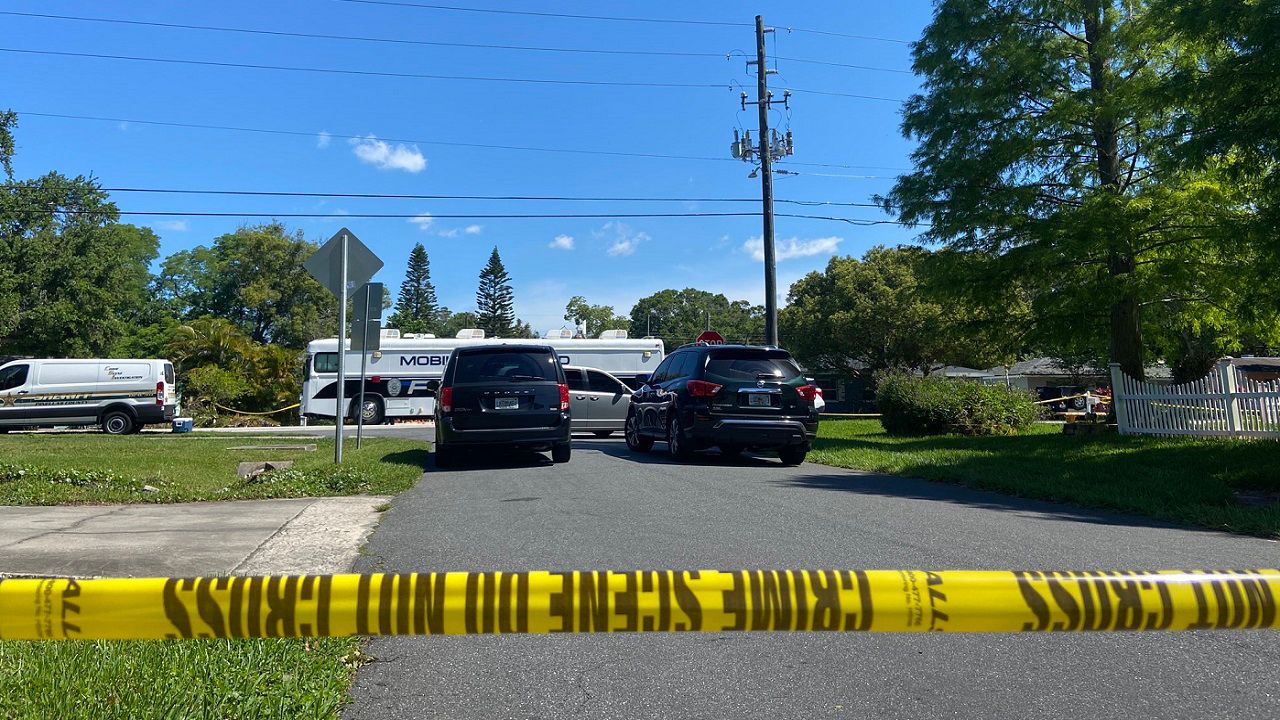 Largo Police: 2 women stabbed murdered by 19 year old man