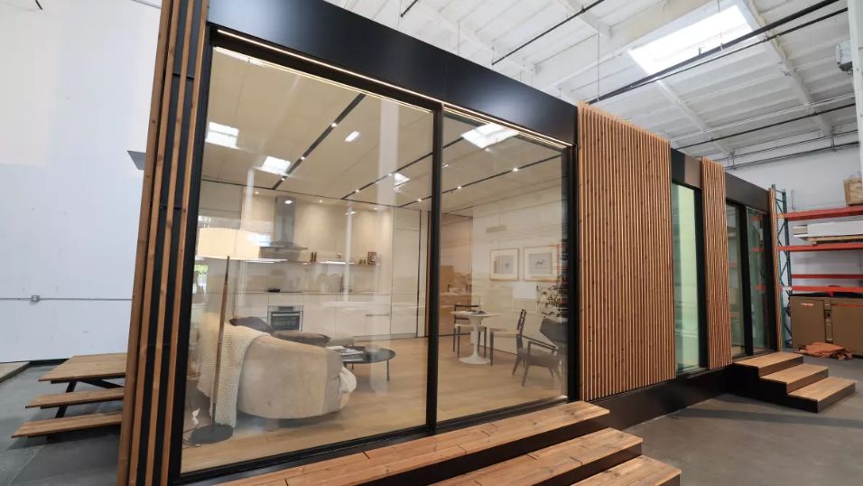 A view of Cover’s 570-square-foot accessory dwelling unit model. (Los Angeles Times/Allen J. Schaben)