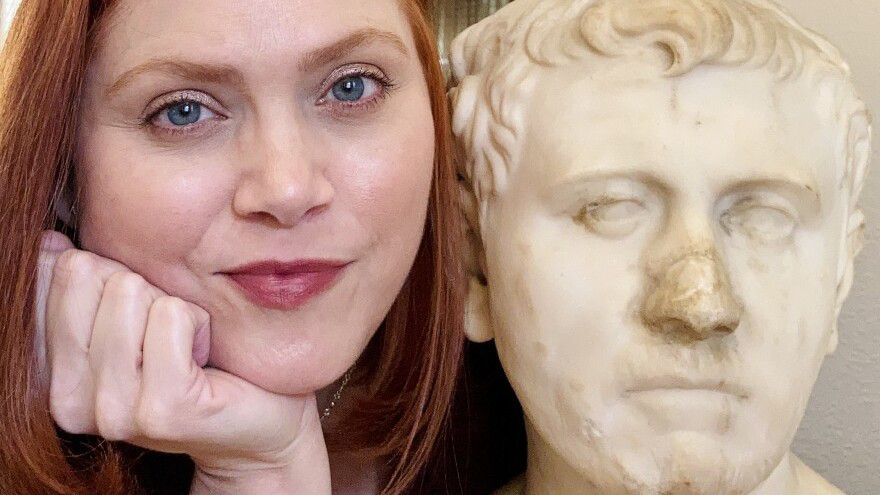 Laura Young and the bust she discovered. (Laura Young Instagram)