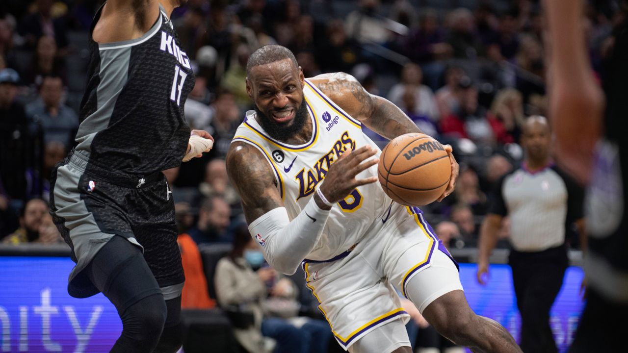 LeBron James scores 37 points, Lakers beat Kings 136-134 - Seattle Sports