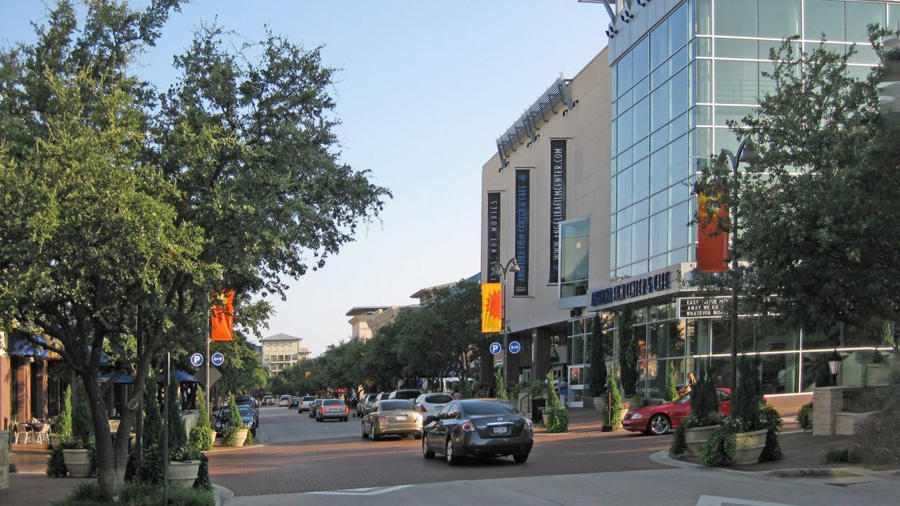 Legacy Town Center in Plano, Texas.  (Source: Eric Fredericks, CC BY-SA 2.0, via Wikimedia Commons)