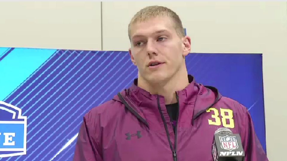 leighton vander esch