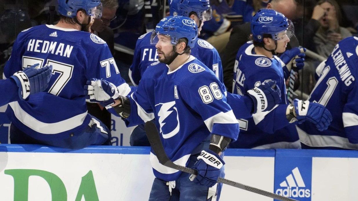 Tampa Bay Lightning right wing Nikita Kucherov (86) celebrates with the bench after his goal against the Florida Panthers during the third period of an NHL preseason hockey game Wednesday, Oct. 2, 2024, in Tampa, Fla. (AP Photo/Chris O'Meara)