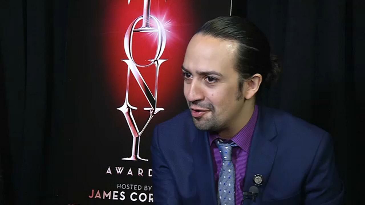 Lin manuel miranda on trump best sale