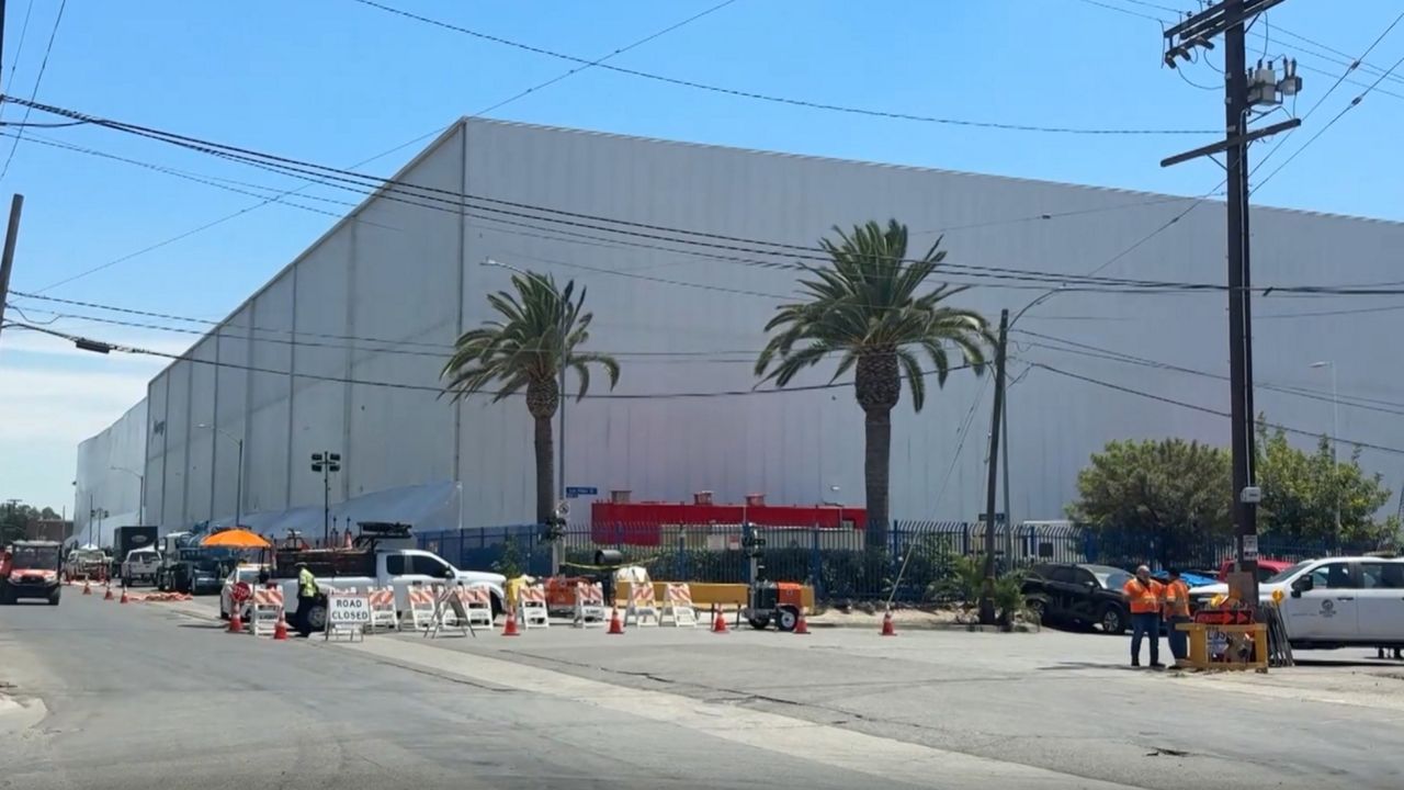 Rotting food cleanup raises back to school concerns in Boyle Heights
