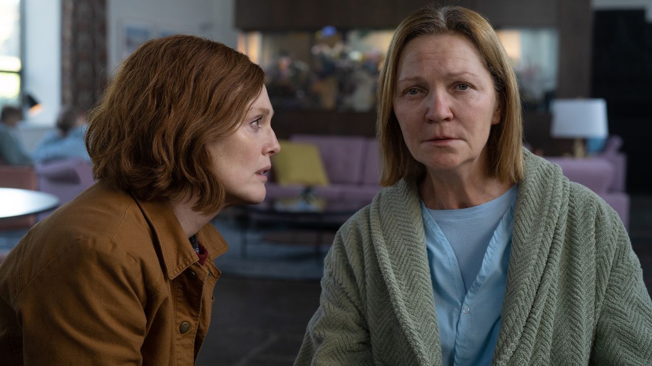 Julianne Moore and Joan Allen