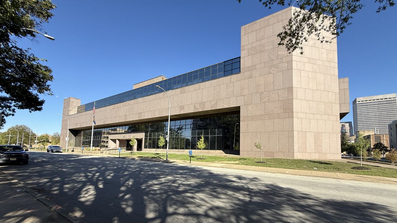 Renovations continue on LMPD's new headquarters